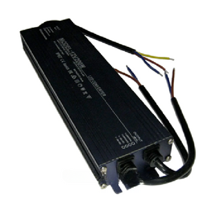 Герметичний БЖ 12V 200W IP67 встановлений на фасаді для вуличної LED підсвітки