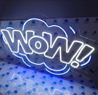 Вертикальна неонова вивіска Wow 410х600 мм &mdash; стильний поп-арт декор.