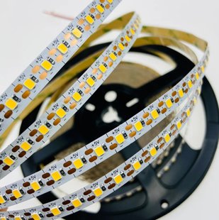 Світлодіодна LED стрічка 5V smd2835 120led IP20 Тепло-Білий (2800-3200K)