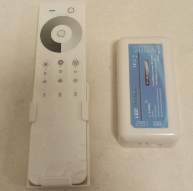 RF димер 2.4G для світлодіодної стрічки 12-24V IP44